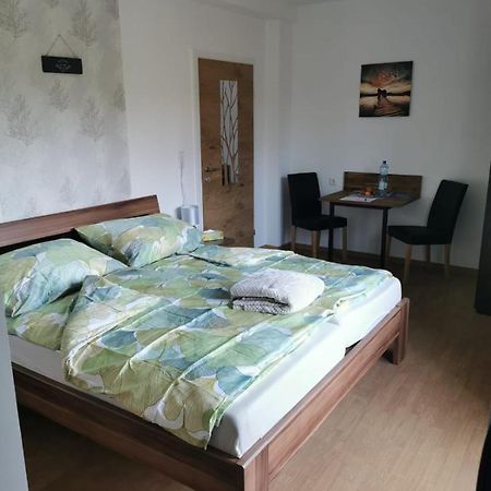 Homew4 - Tiny Apartment Hoheneich Екстериор снимка